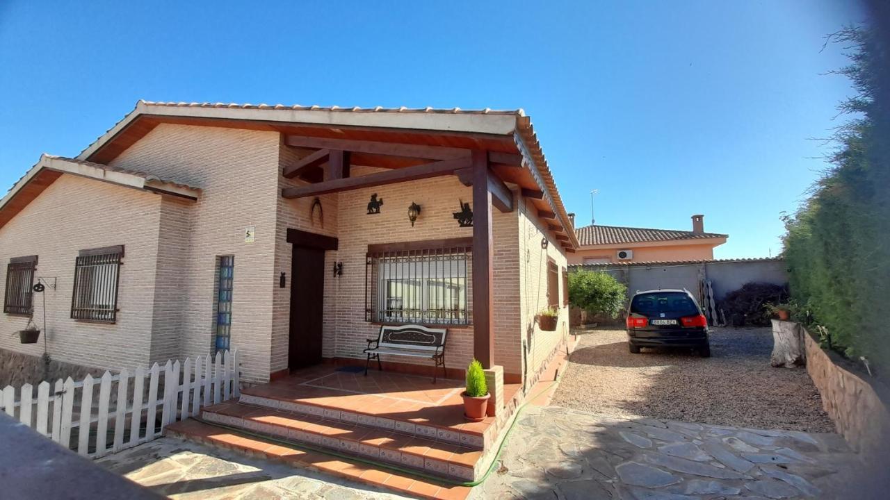 Vivencias Casa Rural Para 10 Personas Camunas Eksteriør bilde